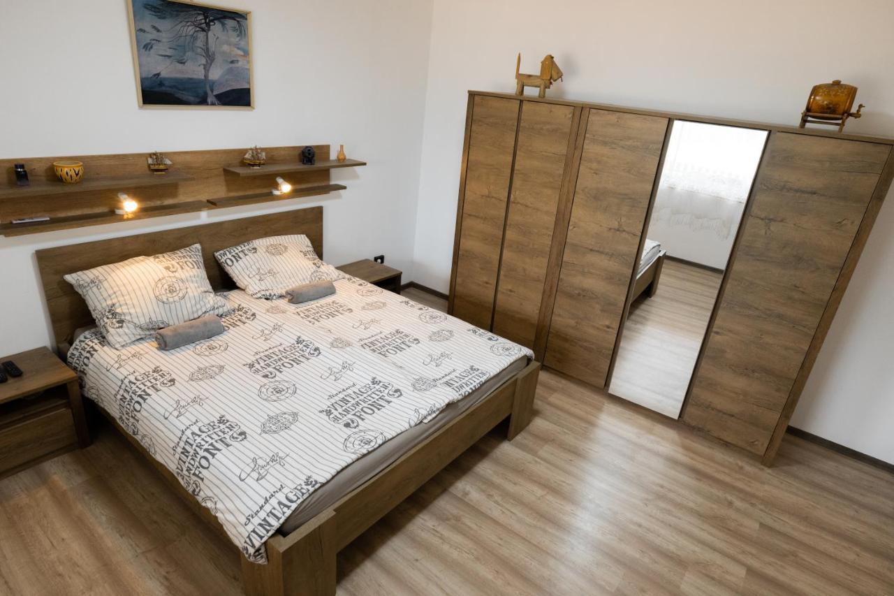 Tenisz Vendégház Ordacsehi Exterior foto